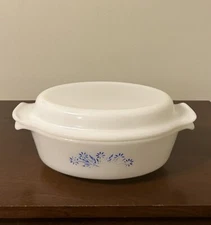 VTG Anchor Hocking Milk Glass Blue Cornflower 1.5Qt Oval Covered Casserole #433
