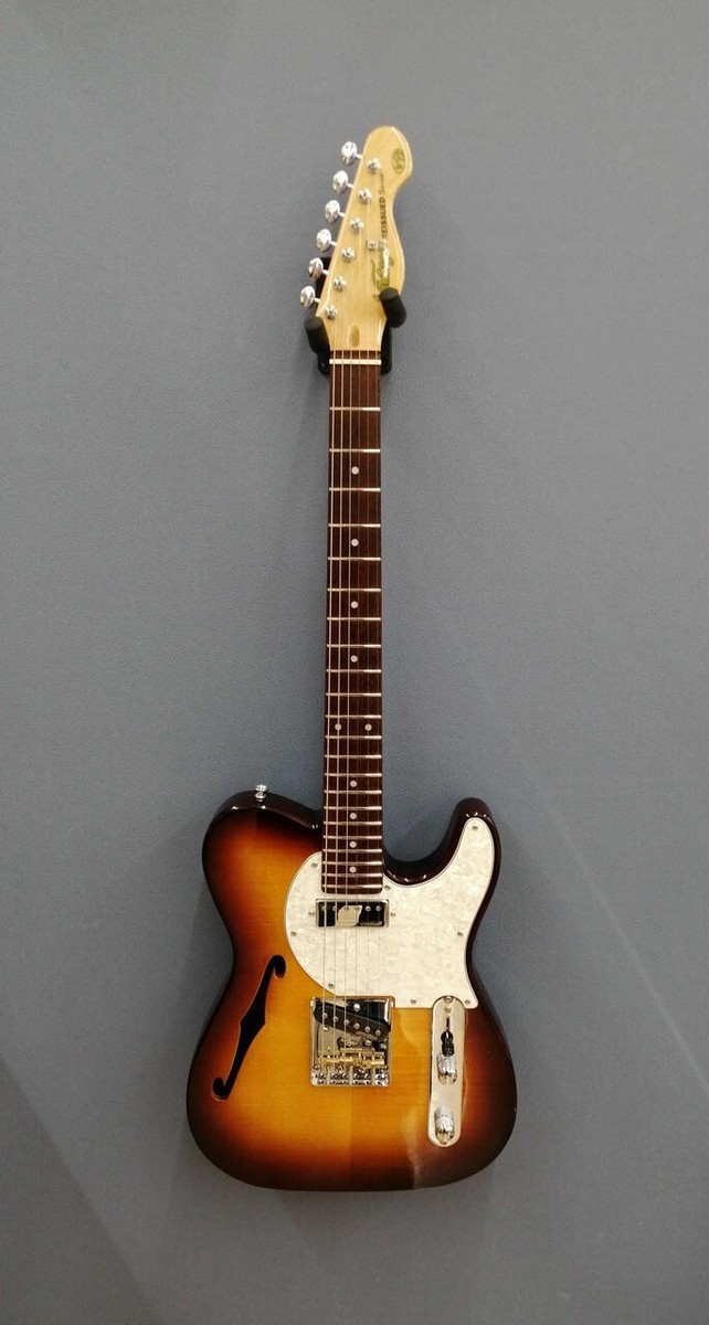 VINTAGE V72 Electric Guitar #28682 | eBay