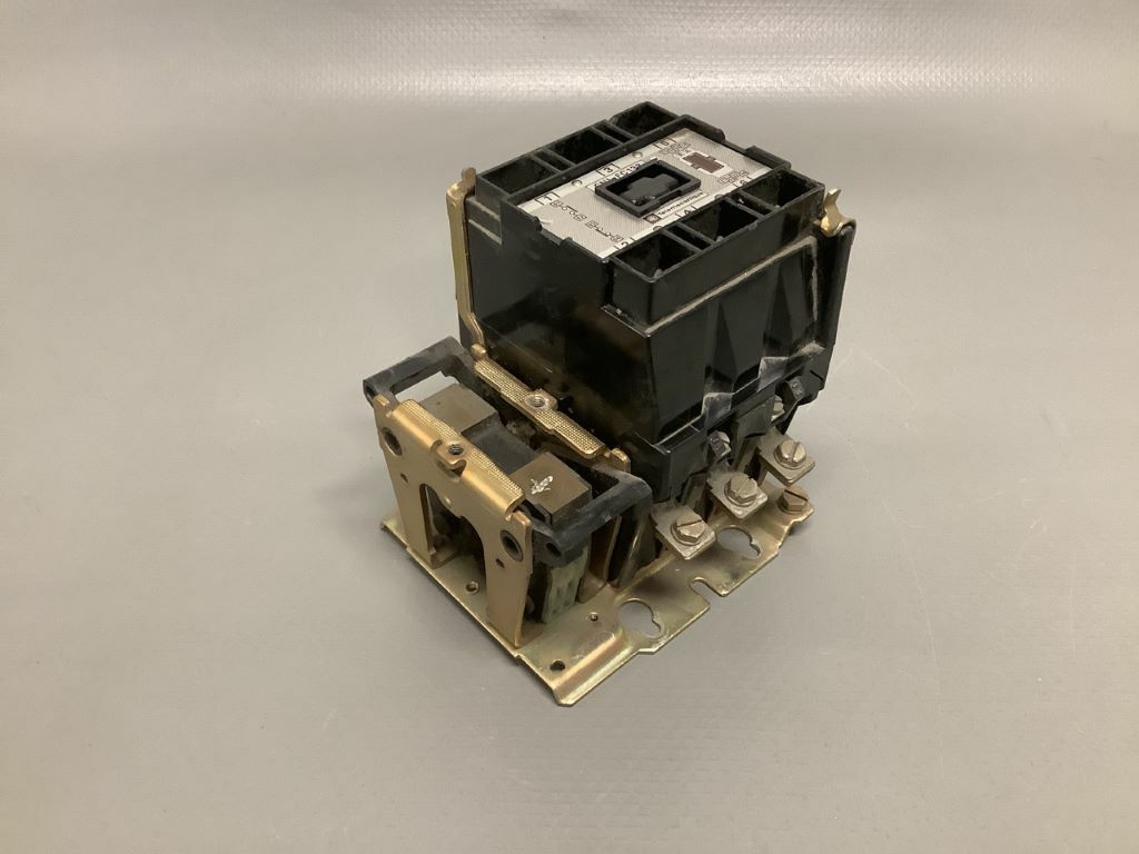 CN1FC133 -  TELEMECANIQUE  - CN1-FC 133       3 Phase contactor   RECONDITIONNÉ