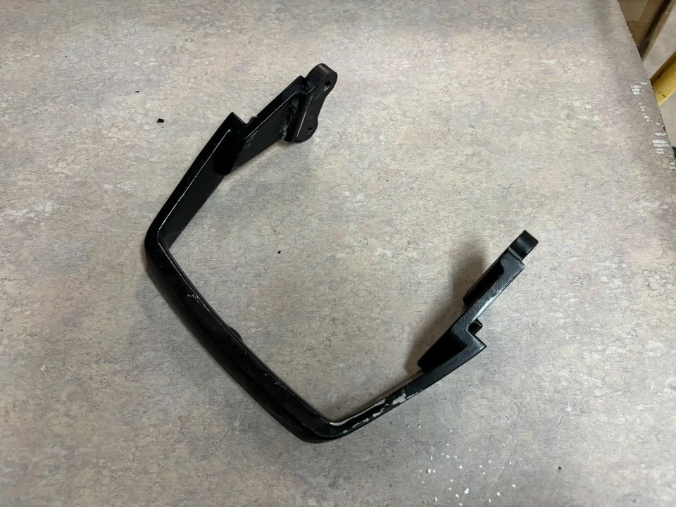 Manija de barra de agarre trasera Sissy 84 Honda Interceptor VF500 A3 1984 VF 500 Foto 2 de 3