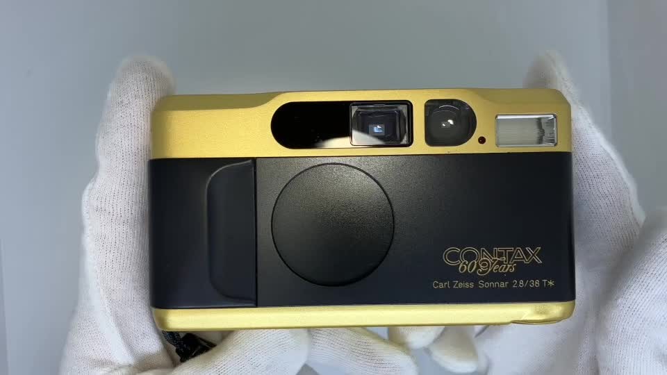 Contax T2 Gold 60th Anniversary Film Camer Carl Zeiss Sonnar 38mm