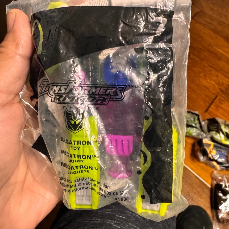 Juguetes Happy Meal Y2K 12* McDonalds Varios Maestros del Universo Disney Pixar Foto 3 de 4