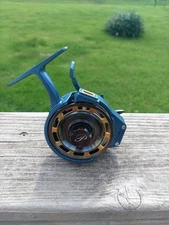 Pflueger President In-Line Ice Fishing Reel. Salesman Sample Reel. Left Hand.