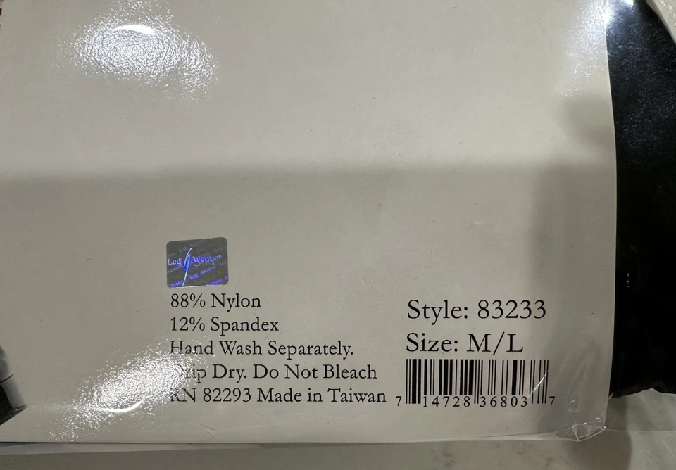 Сексуальный ведьма ноги Avenue костюм со шляпой и чулками, размер M/L, совершенно новый - Изображение 4 из 4