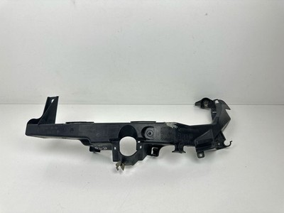 BMW 3 E90 E91 2009 Vorne rechts Halterung Scheinwerfer 7138401 BME8223