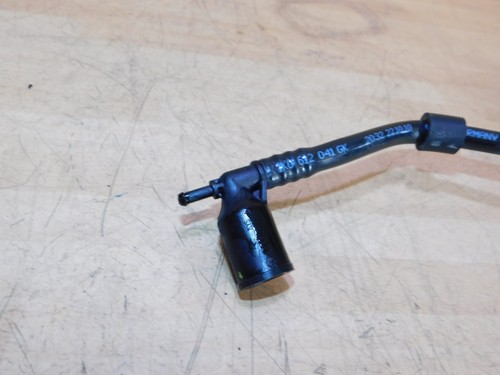 AUDI A3 VW GOLF MK6 CADDY TOURAN 1.6TDI CAY ENGINE VACUUM LINE PIPE 1K0612041GK - Picture 2 of 4