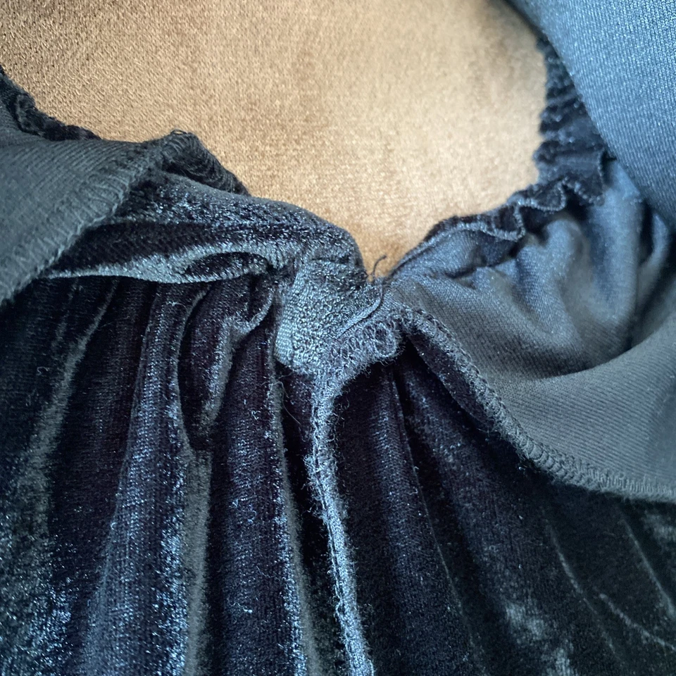 Black Velvet Cape with Hood for Adults,Hooded Cloak for Women and Men, 60in long - Image 4 of 4