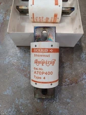 Gould Shawmut A70P400 Type 4 m Amp-Trap 700 VAC 400 Amp Fuse A1B