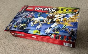 LEGO NINJAGO: Master Wu Dragon 70734 100% complete w/ minifigs box & instruction