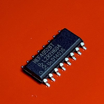 [3x] HEF4052B NXP 4-channel analog multiplexer/demultiplexer IC SMD SOIC-16