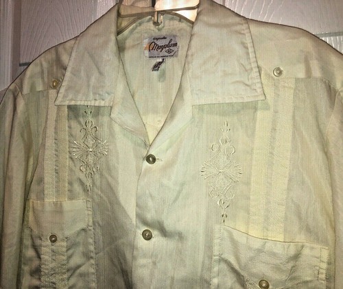 Mayalum Men's Yellow Light Weight Guayabera Mexican Wedding Shirt Sz M Nice - Picture 4 of 8