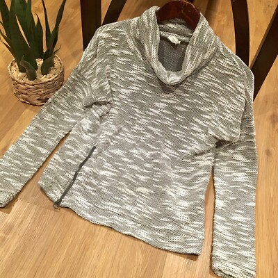 Converse One Star Cowl Neck Sweater Size Small *minor flaw*