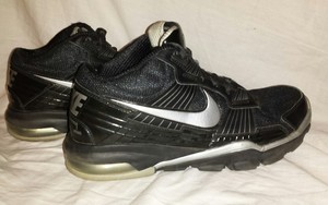 bo jackson shoes size 10