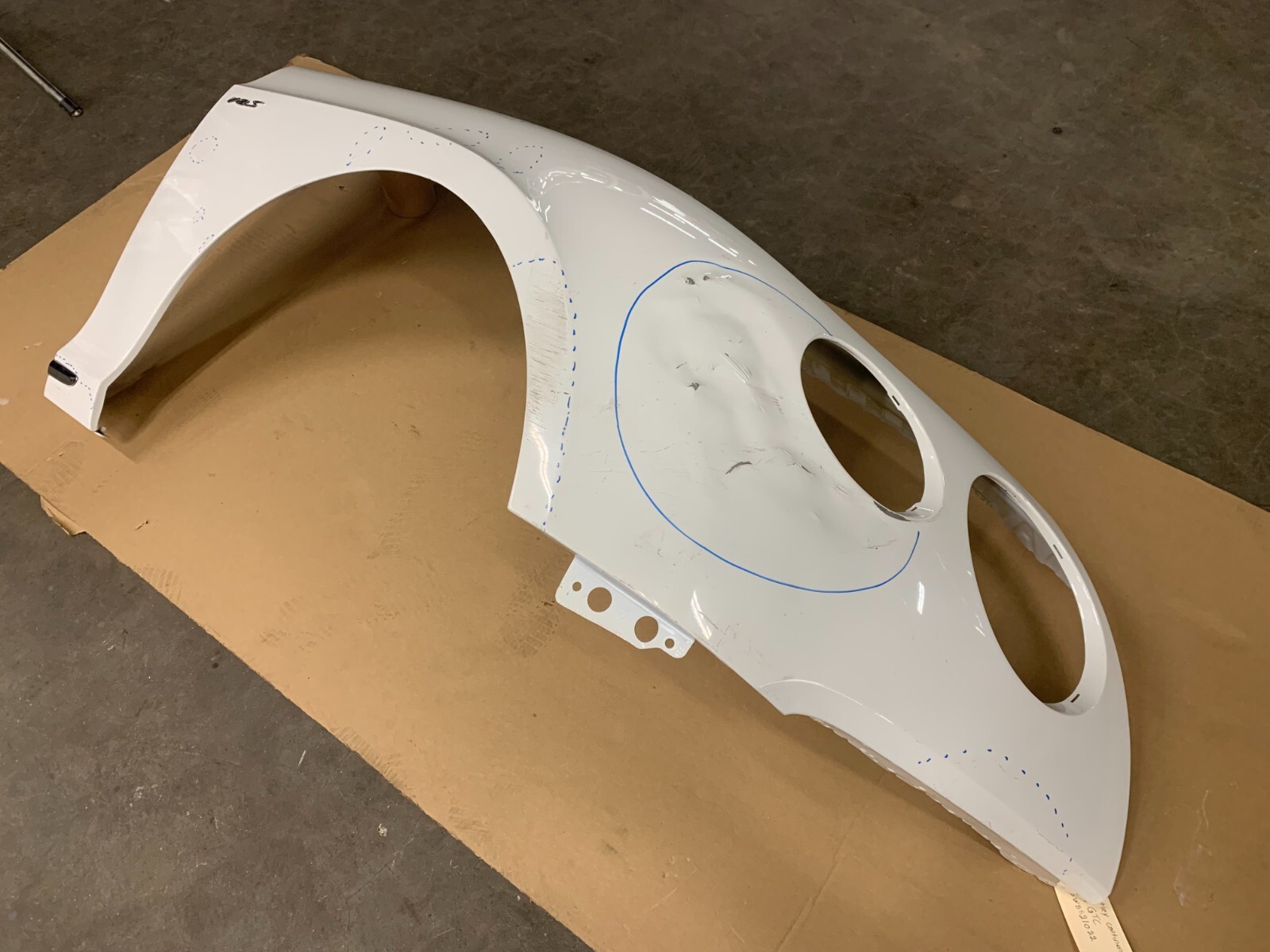 12-15 BENTLEY CONTINENTAL GT GTC FRONT RIGHT FENDER PASSENGER SIDE FENDER OEM