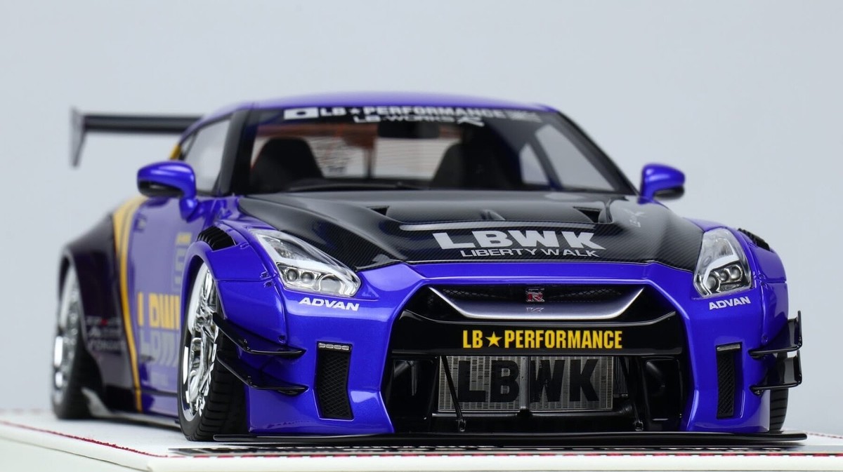 Nissan GTR R-35 Type 2 LBWK (Gloss Blue/ Purple) [Davis & Giovanni