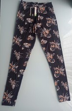 Size 8 Cheeseplant Floral Print Black Orange Grey White Leggings