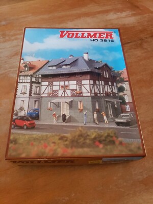 Vollmer HO Scale 3816 Corner Building NEW IN BOX