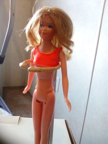 1967 Growing up Skipper, Barbies little sister. Discontinued do to Controversy - Picture 12 of 13