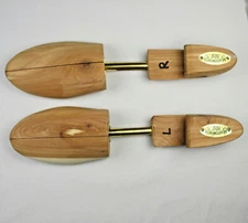 Moneysworth & Best Shoe Tree L Wood Cedar Adjustable Aroma Keeper Stretcher Care