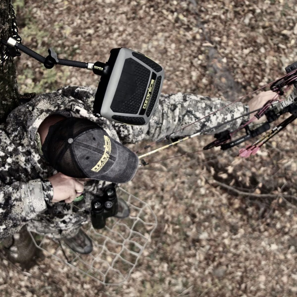 Scent Eliminator, Generator for Hunting with Boost Output Setting with