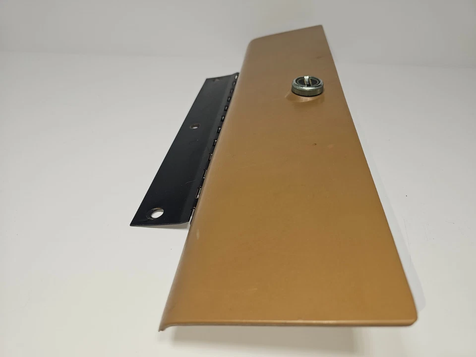 Ford Maverick/Mercury Comet 1973-1977 guantera puerta bronceada Foto 2 de 4