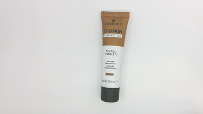 essence My Skin Perfector Tinted Primer 40 tan Vegan Oil Free