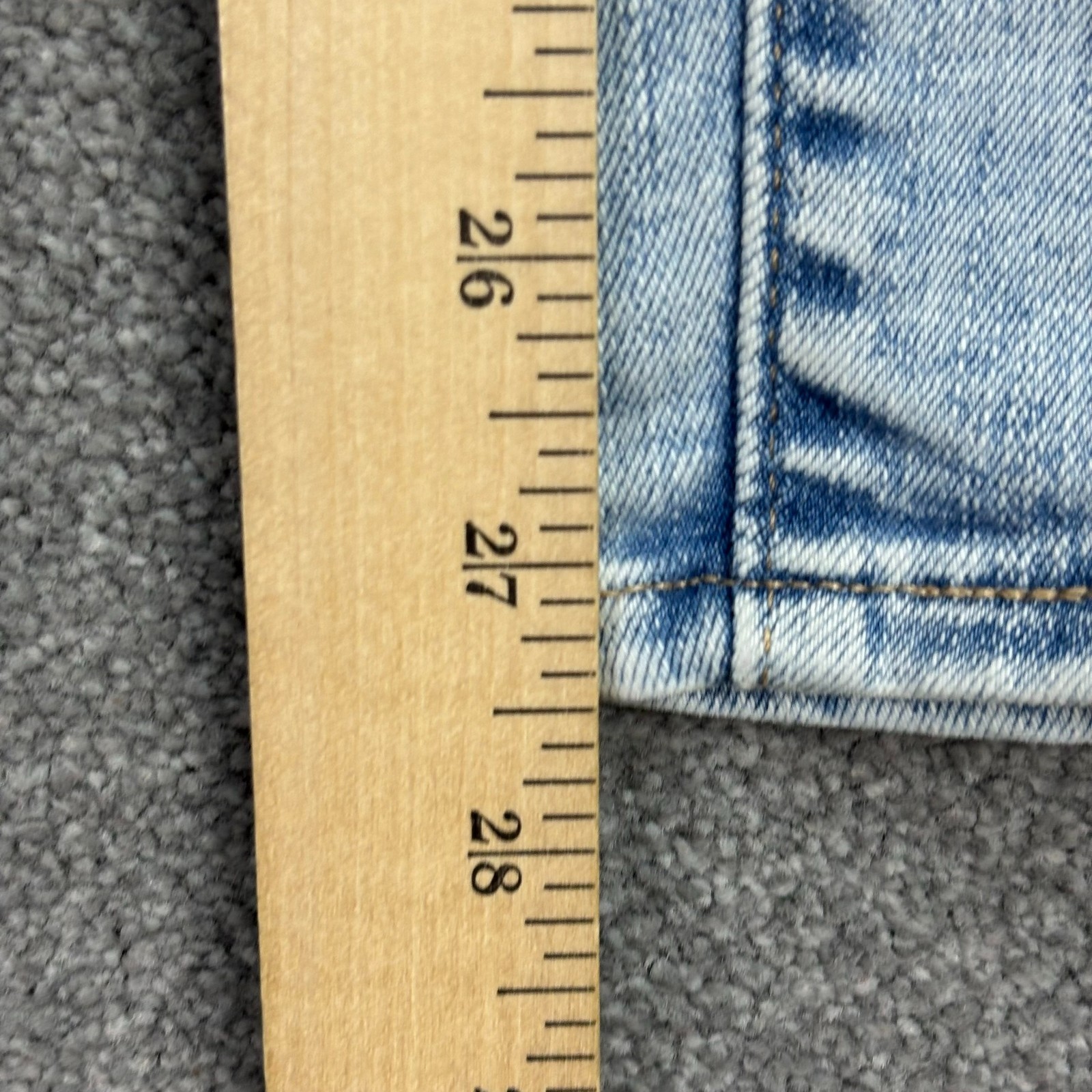 Levis Jeans Womens 28x28 Blue Denim Red Tab Light Wash Super Skinny Lady* thumbnail 5