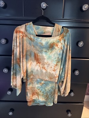 Two piece tie-dye top buy simply Saguare  O/S