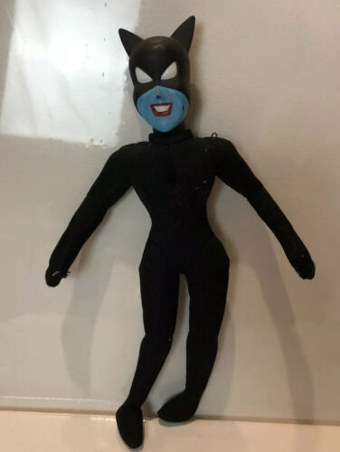 Cat woman 1998 made in U S A 11 Inches - Afbeelding 1 van 3