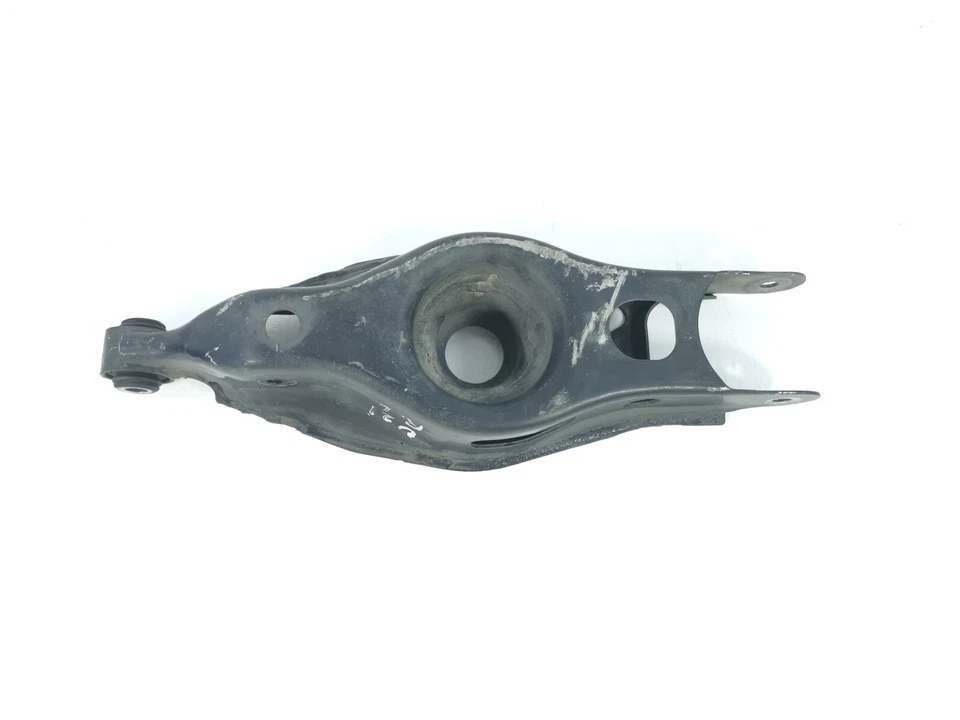 Carregador DODGE R/T Scat Pack 2018 BRAÇO DE CONTROLE INFERIOR ESQUERDO TRASEIRO - Imagem 4 de 4