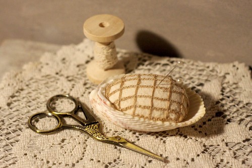 Handcrafted Vintage Inspired nautical Coastal Pincushion unique and beautiful - Picture 7 of 7