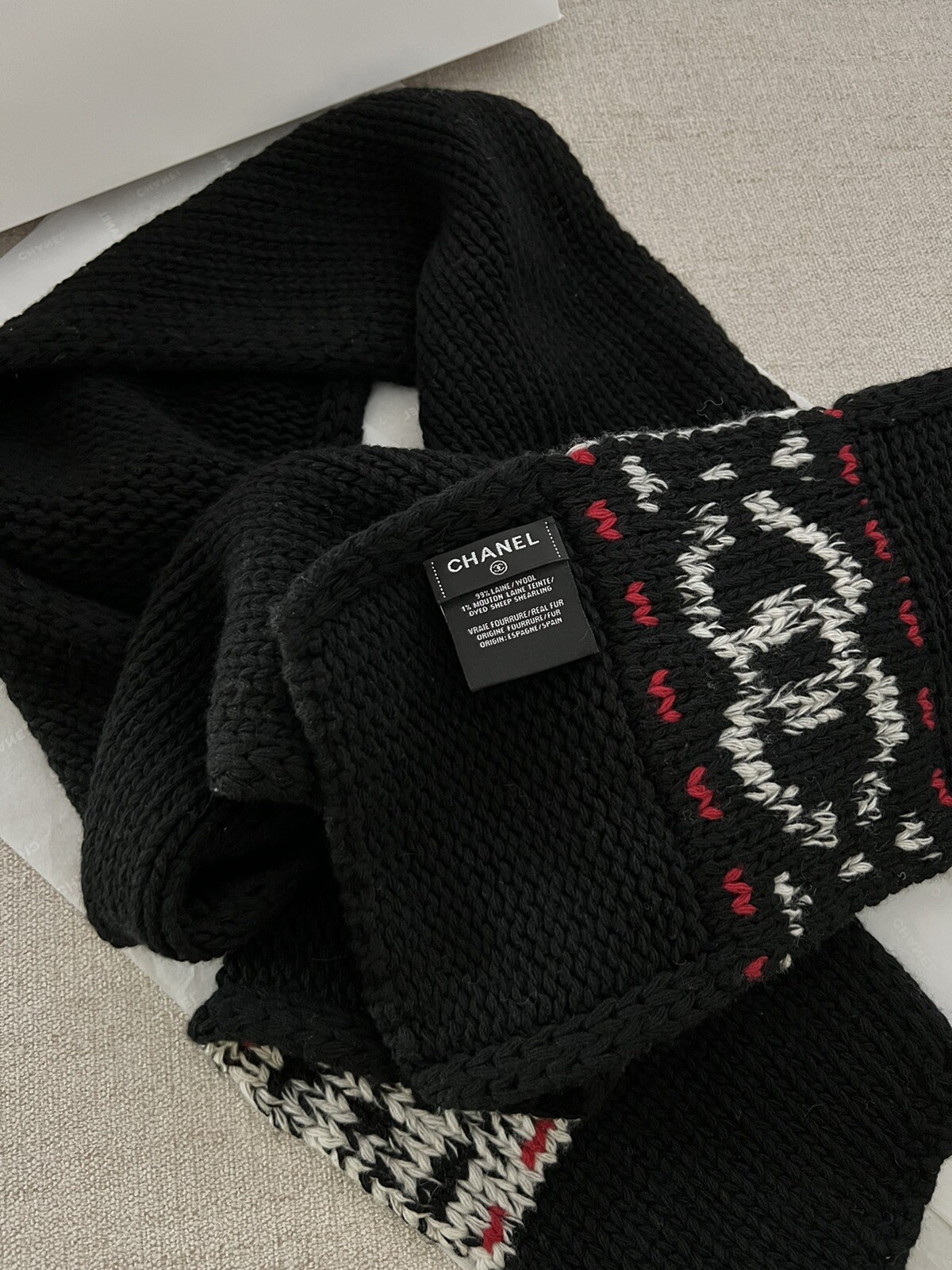 Auth Rare Chanel CC  Logo Black Wool Knit Scarf/ Muffler - New image 7