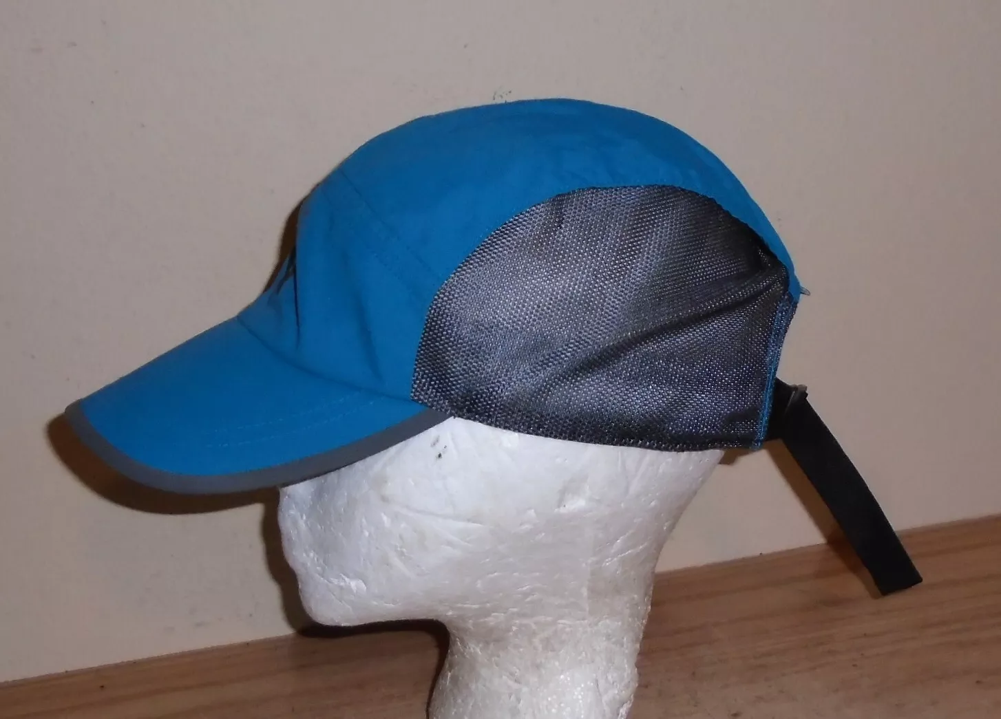 outdoor-research mesh vented strapback 5 panel lightweight running 