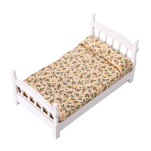 Calico Critter Bed Wood Miniature Doll House Bed Decorative Doll House Furniture