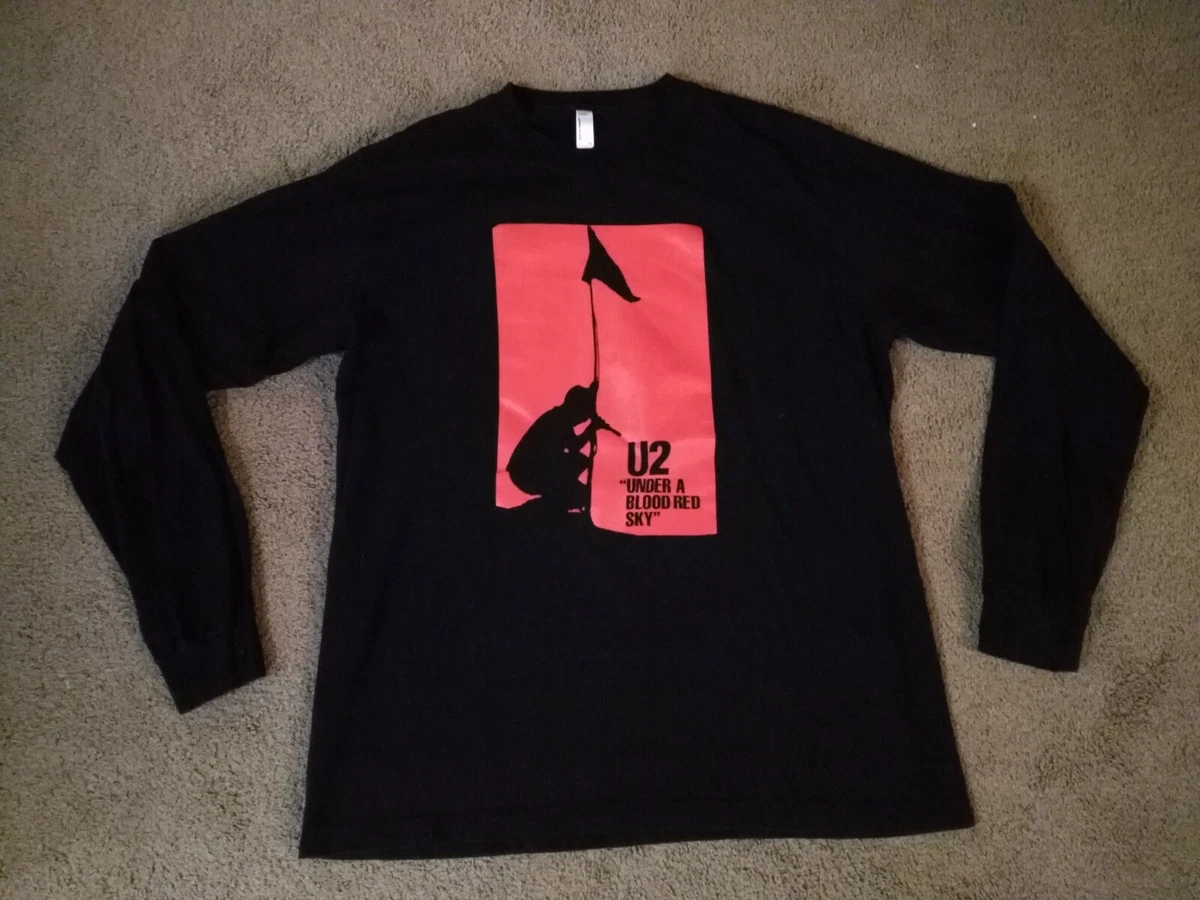 U2 under a blood red sale sky t shirt