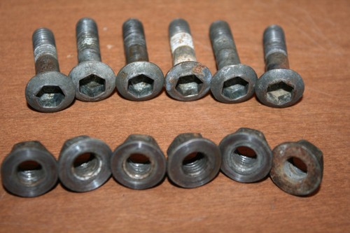 1986 Kawasaki KX125 Rear Sprocket Mounting Bolts Nuts OEM 86 B - Picture 3 of 3