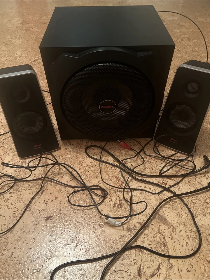 Trust GXT 638 Lautsprecher | Kompatibel mit Playstation, PC und Xbox