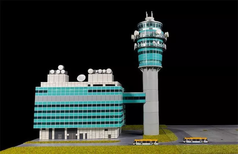 Fantasy Wings HONGKONG AIRPORT Air traffic Control Tower 1 400
