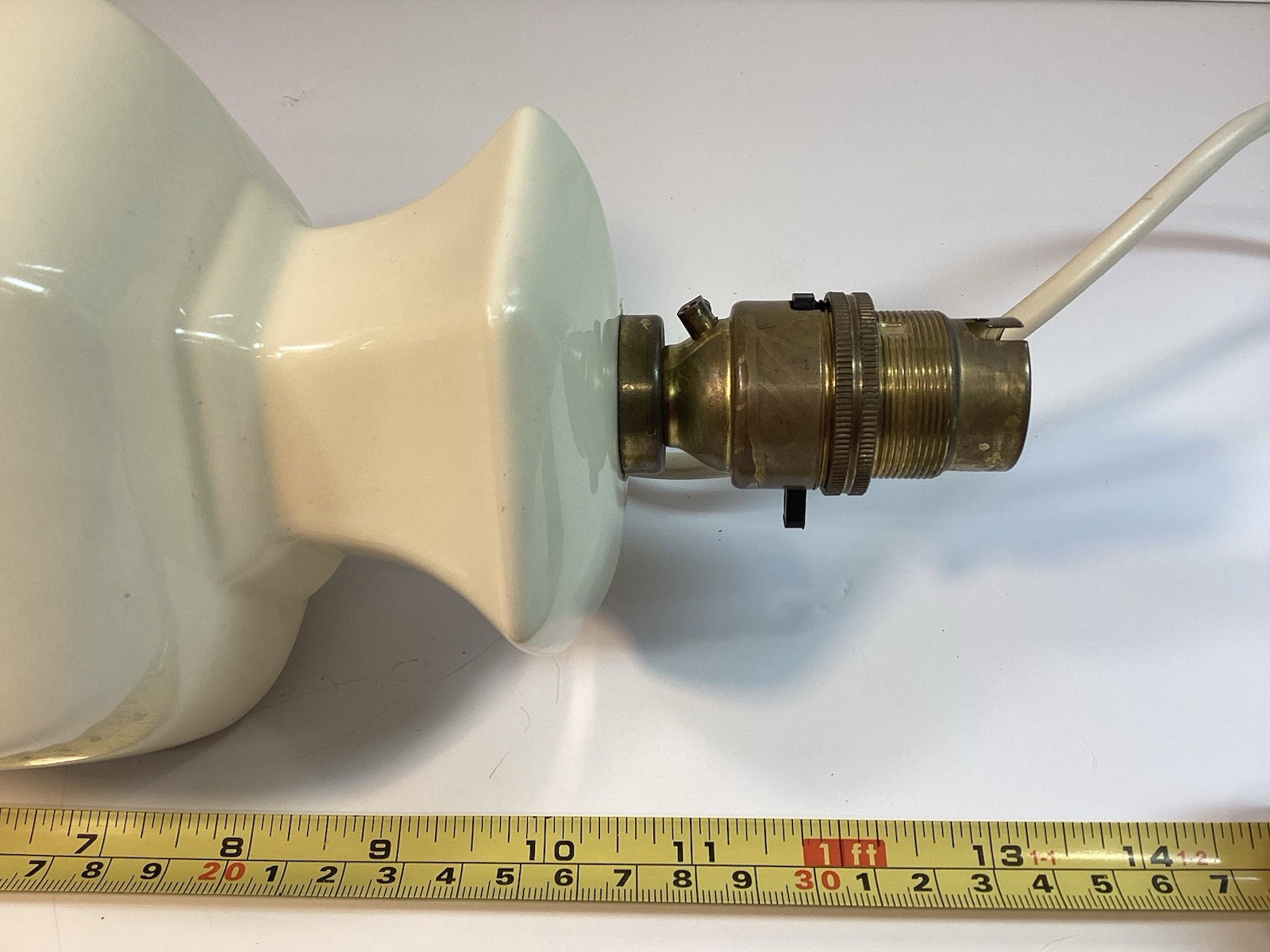 Vintage BHS Cream Table Lamp 13.5” Tall – Shade & Bulb NOT SUPPLIED