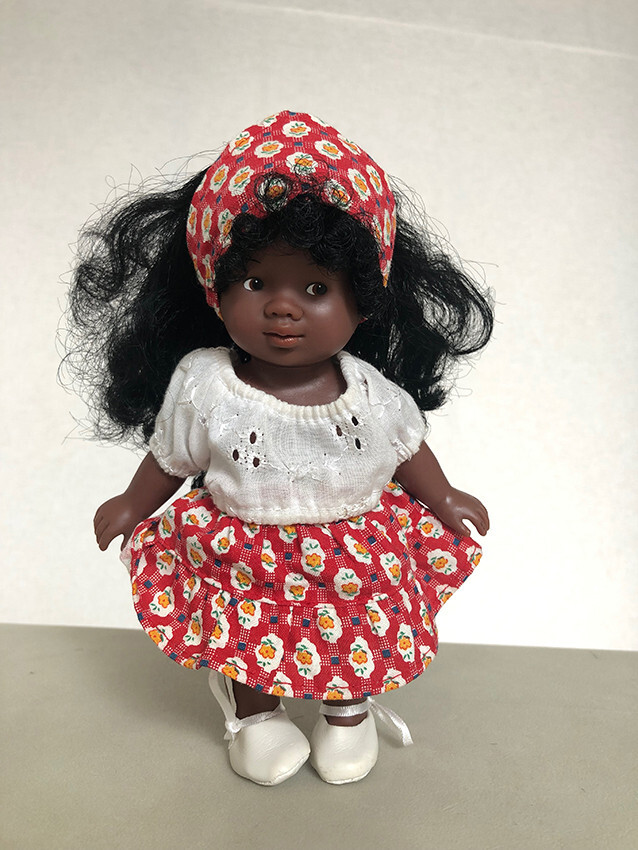 Lot De 7 Poupées Corolle - Mini Corolline Du Monde - Taille 20 Cm