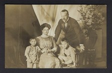 AK Hessen Darmstadt, Großherzog Ernst Ludwig mit seiner Familie Eleonore, Georg,