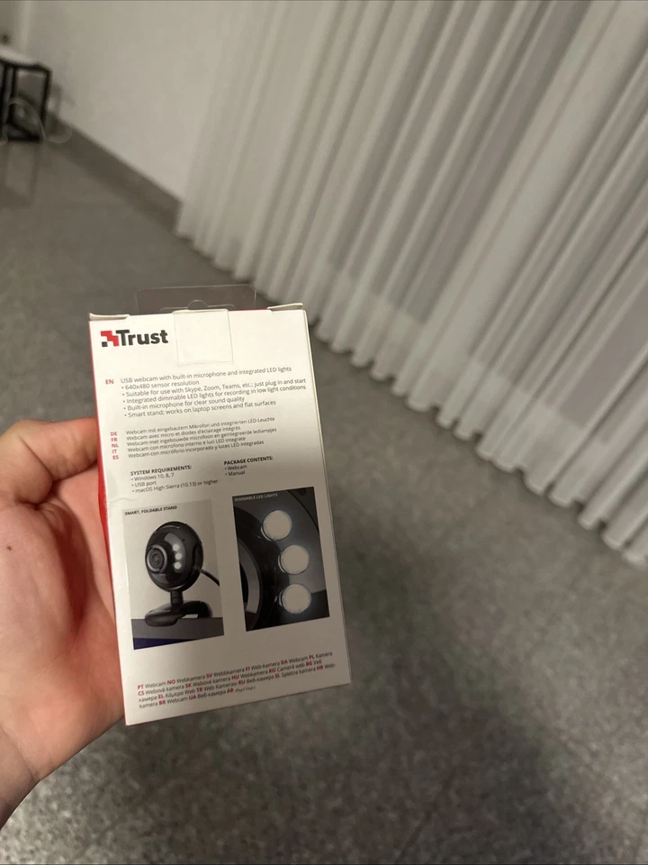 Trust Webcam  Schwarz USB 2.0 1280 x 1024 Pixel Videoauflösung - Bild 2 von 2