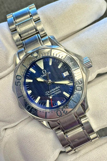 Omega Seamaster 2285.80.00 Blue Dial Date Quartz Wristwatch Box & Papers LW349