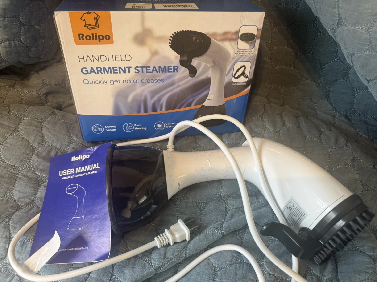 Rolipo HY-128 White 120v 2 pin plug 400ML Clothes Handheld Steamer