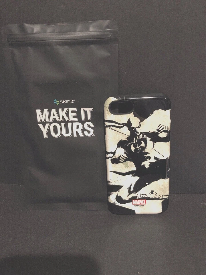 The Defenders Puño de Hierro iPhone 7/8 Skinit ProCase NUEVO Foto 2 de 4