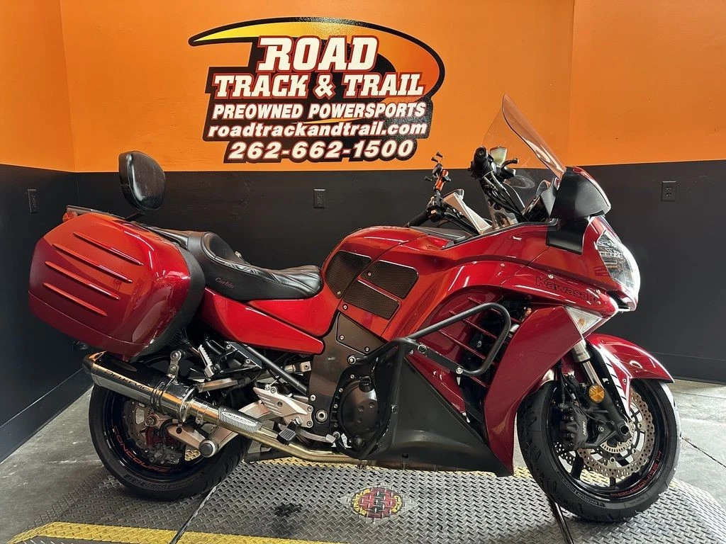 Kawasaki Red Motorcycles Sold by Dealers for sale | eBay