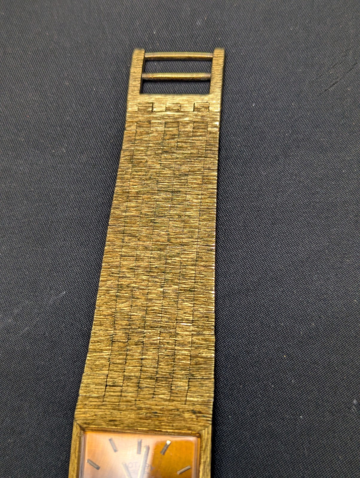 Picture 7 of 24