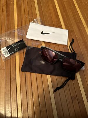 Nike Maverick RGE E Men display picture 2