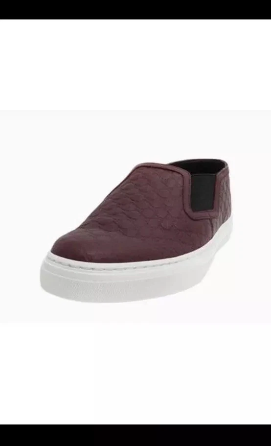 GUCCI Microguccissima motif cuir à enfiler « rouge fort » 466872 D4710 6168