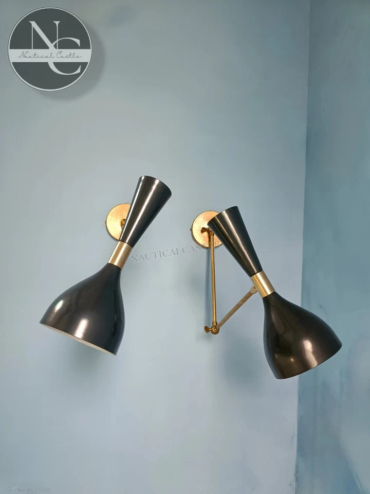 Aplique de pared negro par 1950 mediados de siglo italiano Diablo Stilnovo... - Imagen 2 de 4